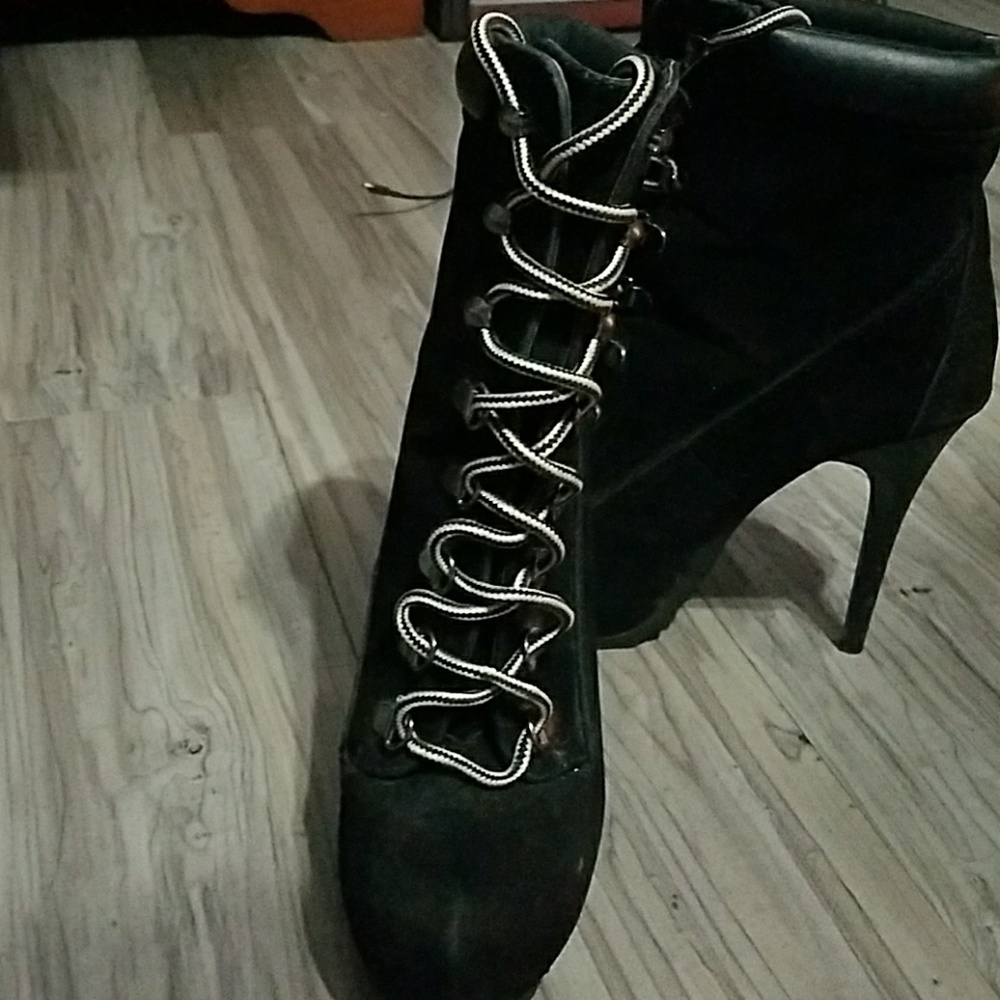 Timberland black heels